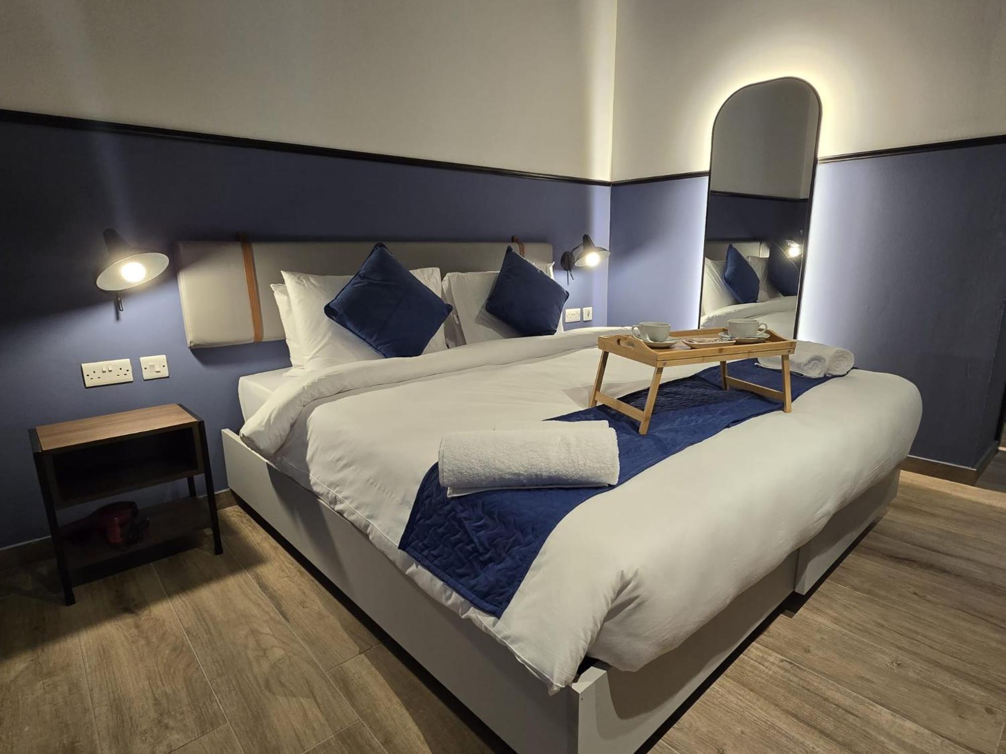 South32 Hotel Бирзеббуджа Экстерьер фото